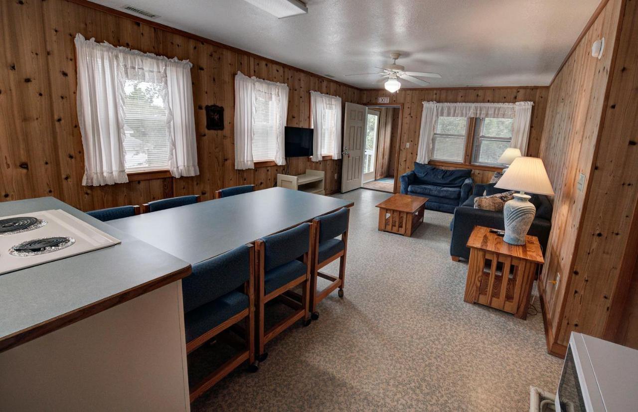 Outer Banks Motel - Village Accommodations Buxton Extérieur photo